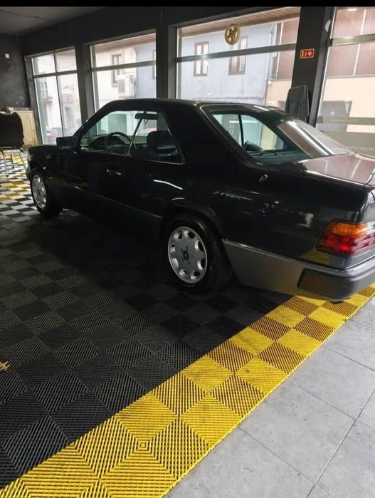 Mercedes  coupé 300 ce