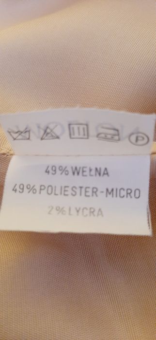 Sukienka 42 Molton beżowa