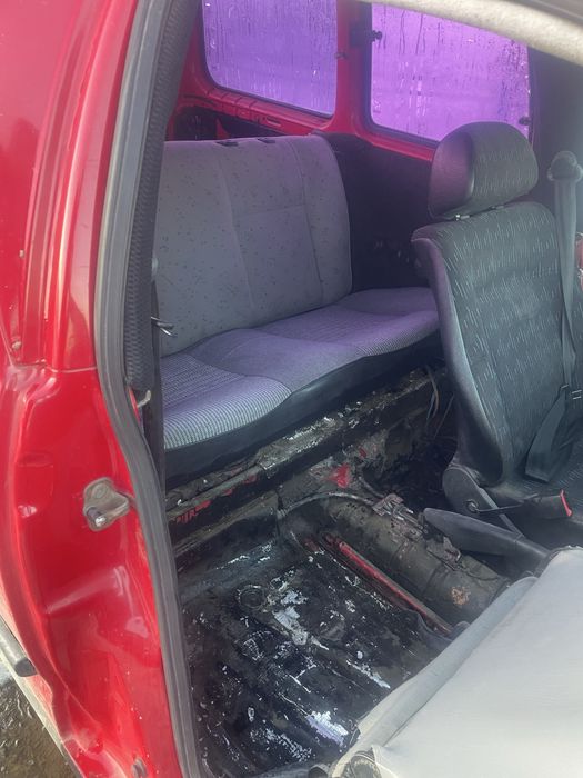 Фольксваген Кадік-1,4