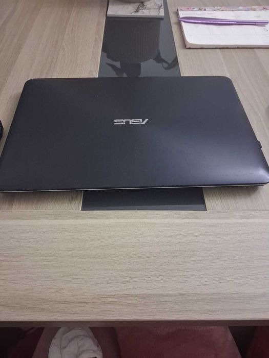 Computador ASUS X555L