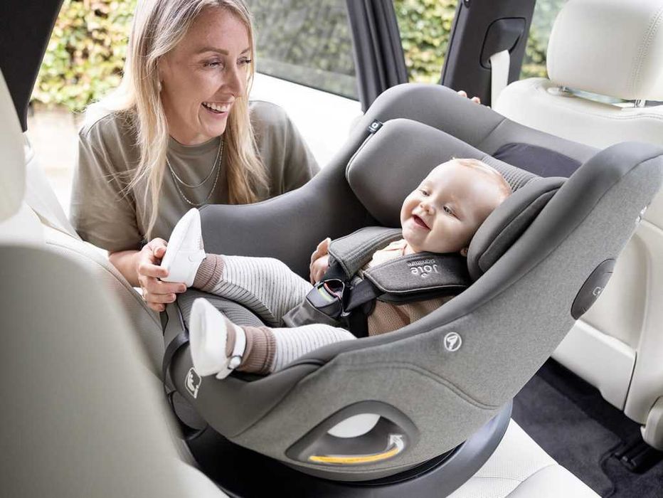 Obrotowy Fotelik Samochodowy Joie i-Harbour z Bazą Encore 0-18kg 105cm