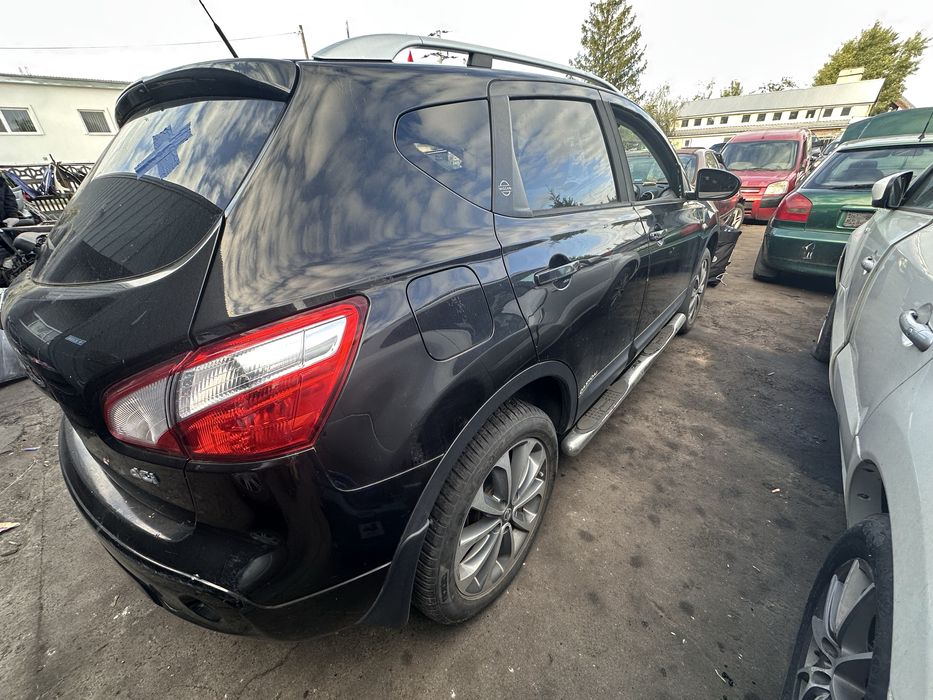 Części Nissan Qashqai 2011 r Anglik, Maska Lampa Błotnik Zderzak Przód