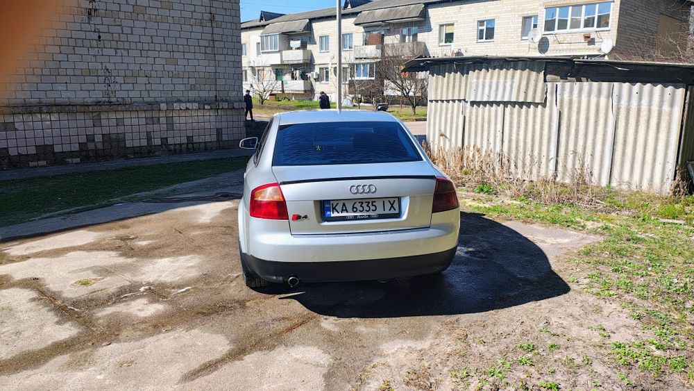 Ауді А4Б6. 2.0 FSI