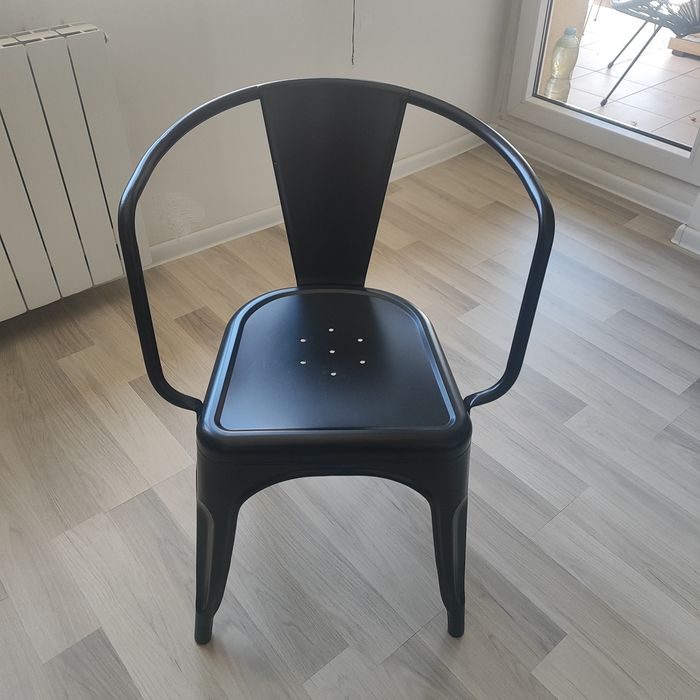Krzesło metalowe czarne CustomForm