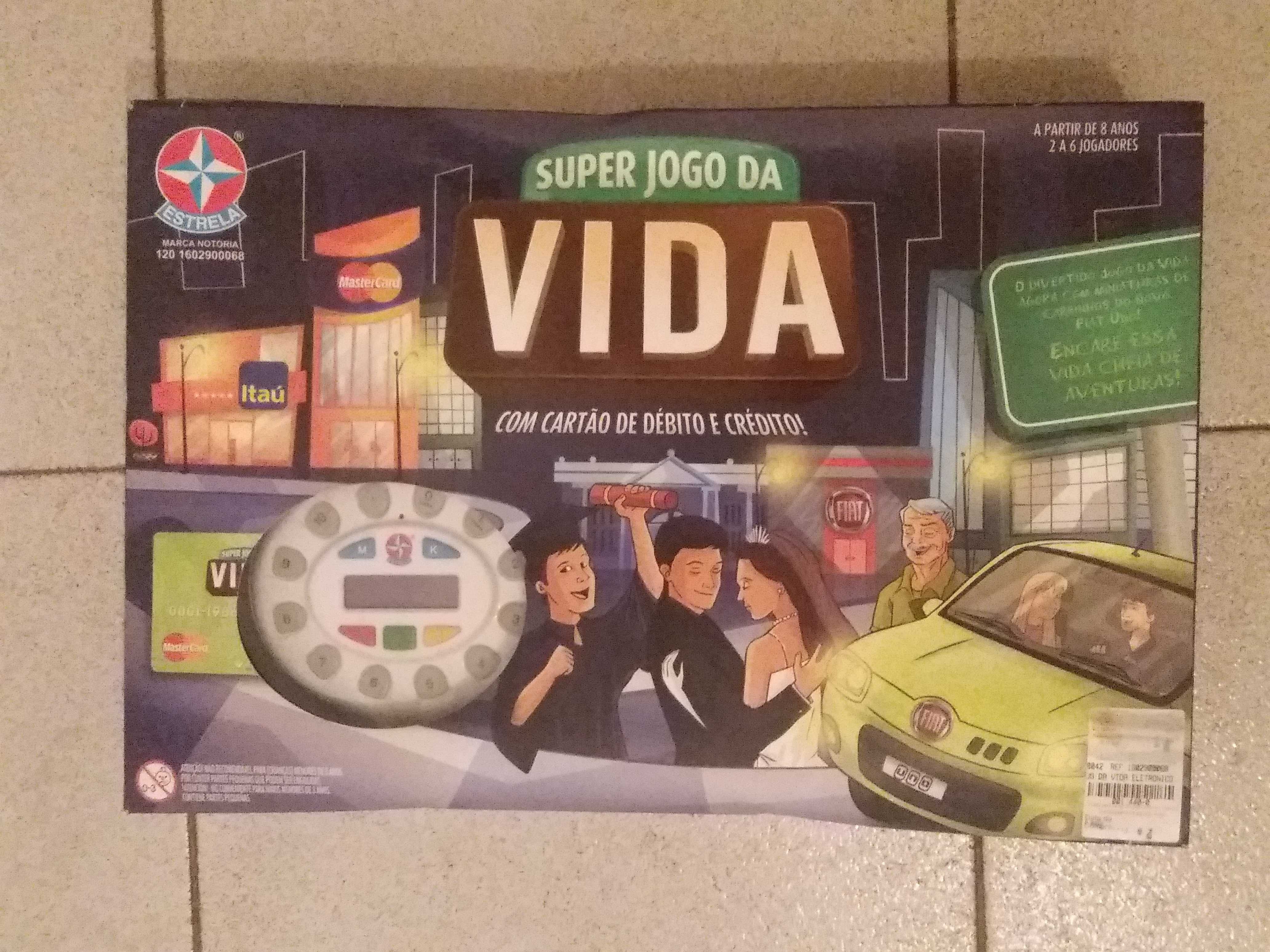 Jogo da vida com cartão de crédito e débito