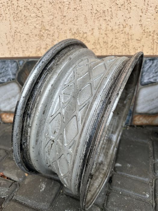 Диски автомобільні