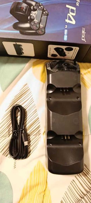 PS4 - MIMD Gaming - Carregador Rápido para Comandos