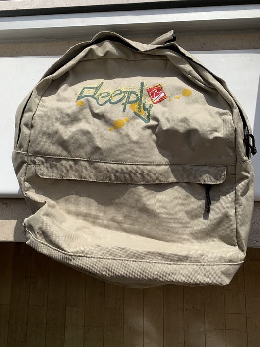 Mochilas Quiksilver e deeply 5€ cada