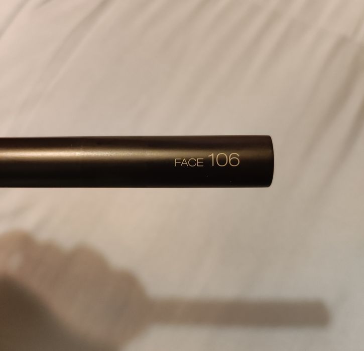 Pincel de Base Kiko Face 106