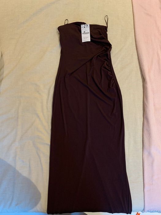 Vestido Midi  Stradivarius nunca utilizado