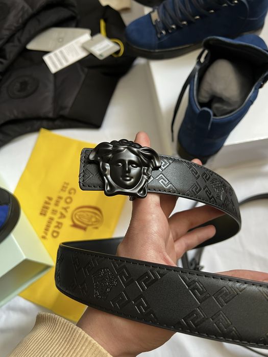 Versace ремінь, новий