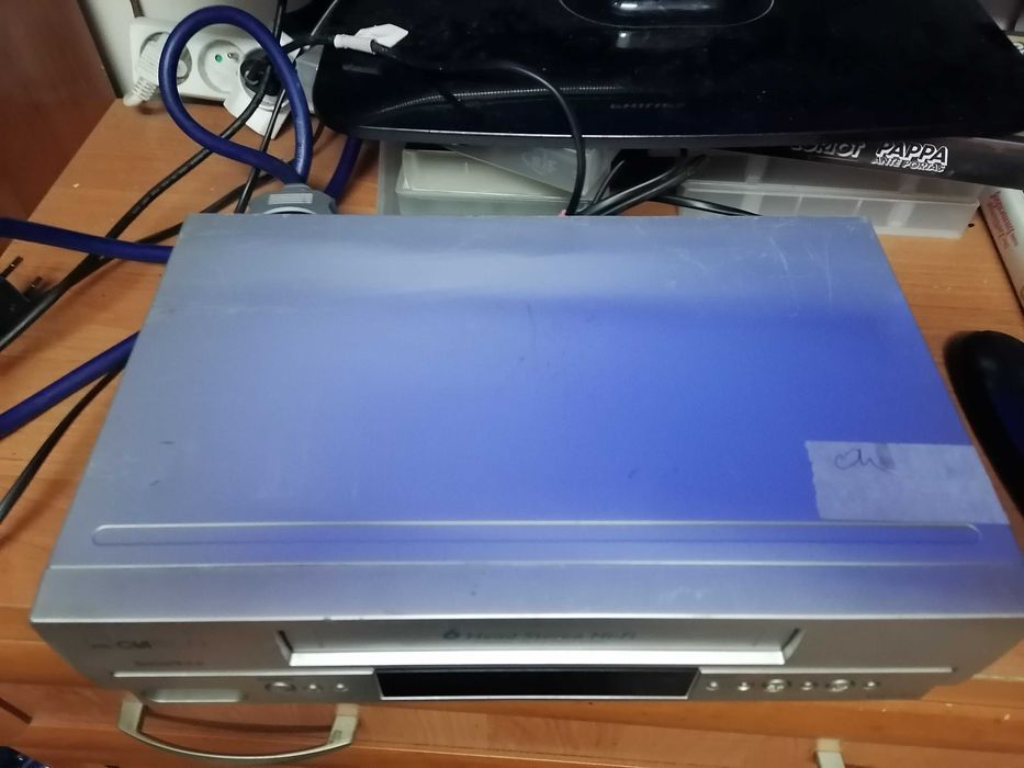 Magnetowid VHS Clatronic VCR598 HI-FI stereo ( PHILIPS,FUNAI)