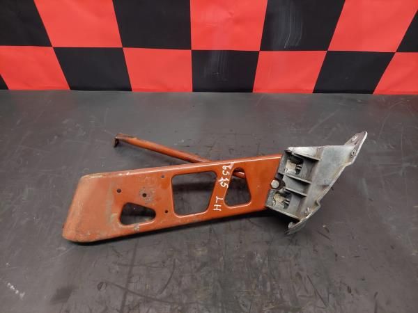 Suporte Para-choques Frente Esquerdo IVECO Daily III Furgão/Combi