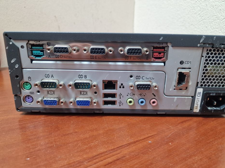 Uzywany Ibm Sure Pos type 4810-E40 - dziala - brak dysku