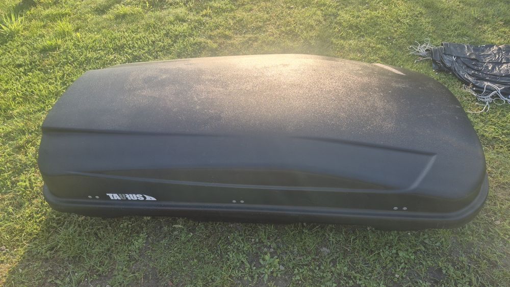 Box dachowy taurus 600