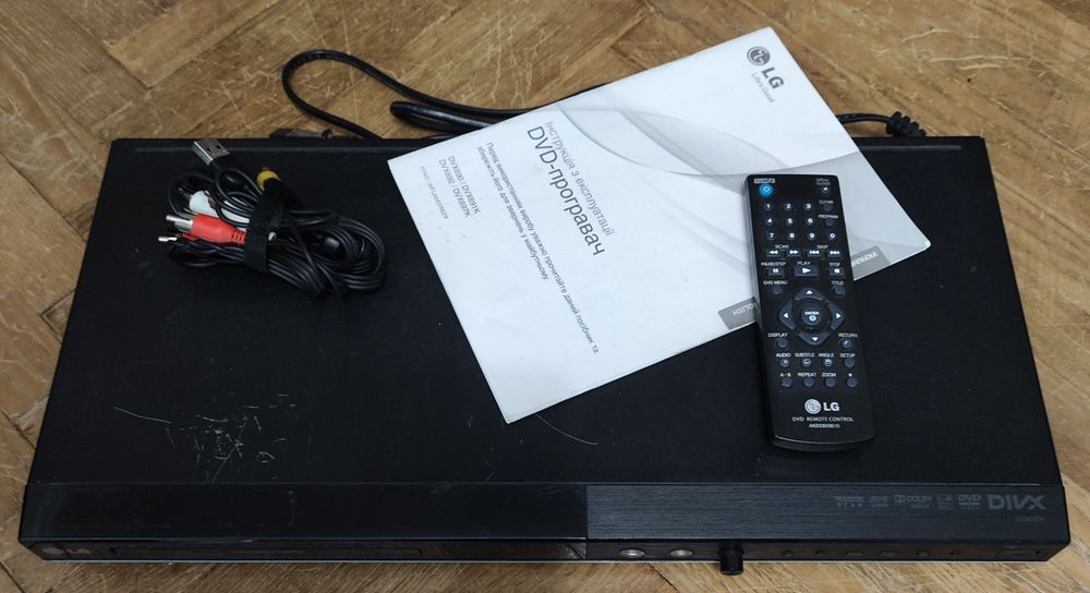 LG DVD  програвач
