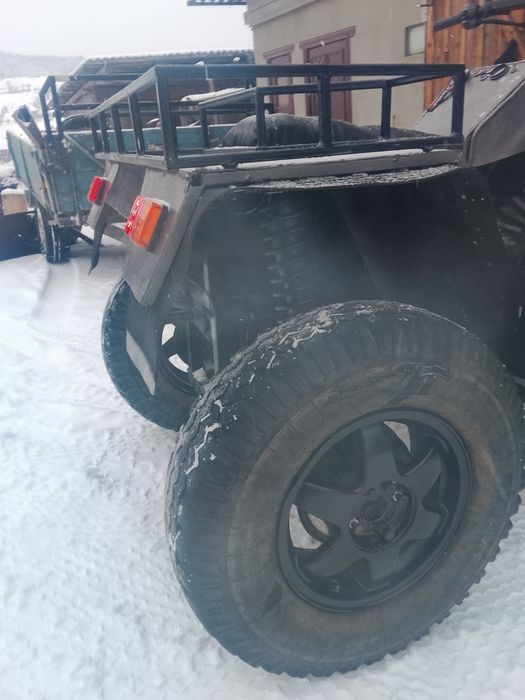 Повнопривідний квадроцикл