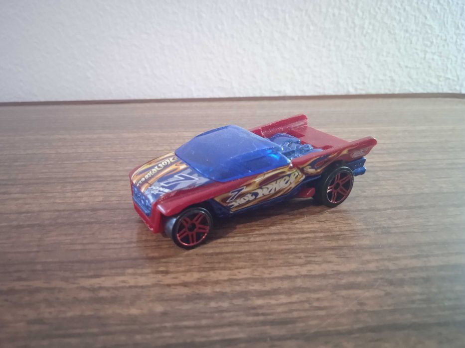 Hot Wheels Torpedo Jones Jester
