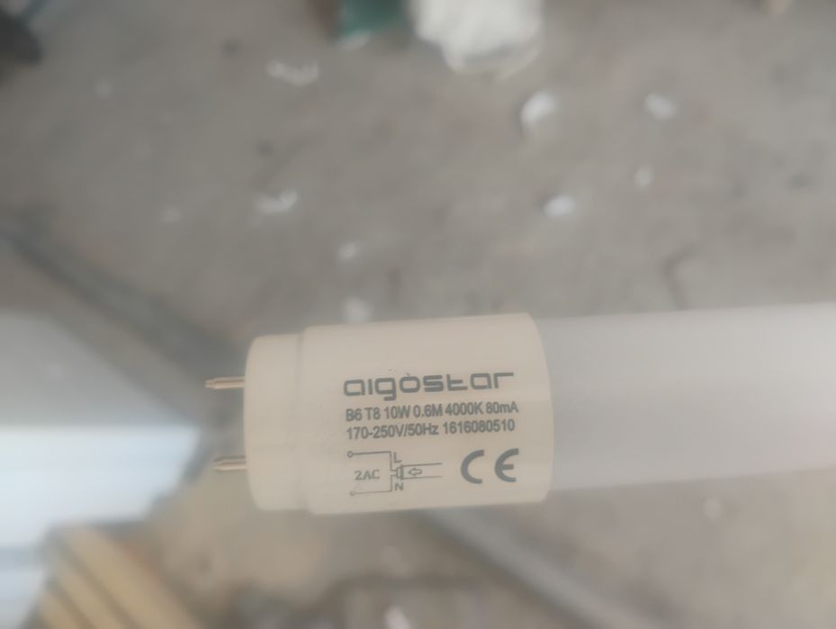 Świetlówki LED 230v 60 cm