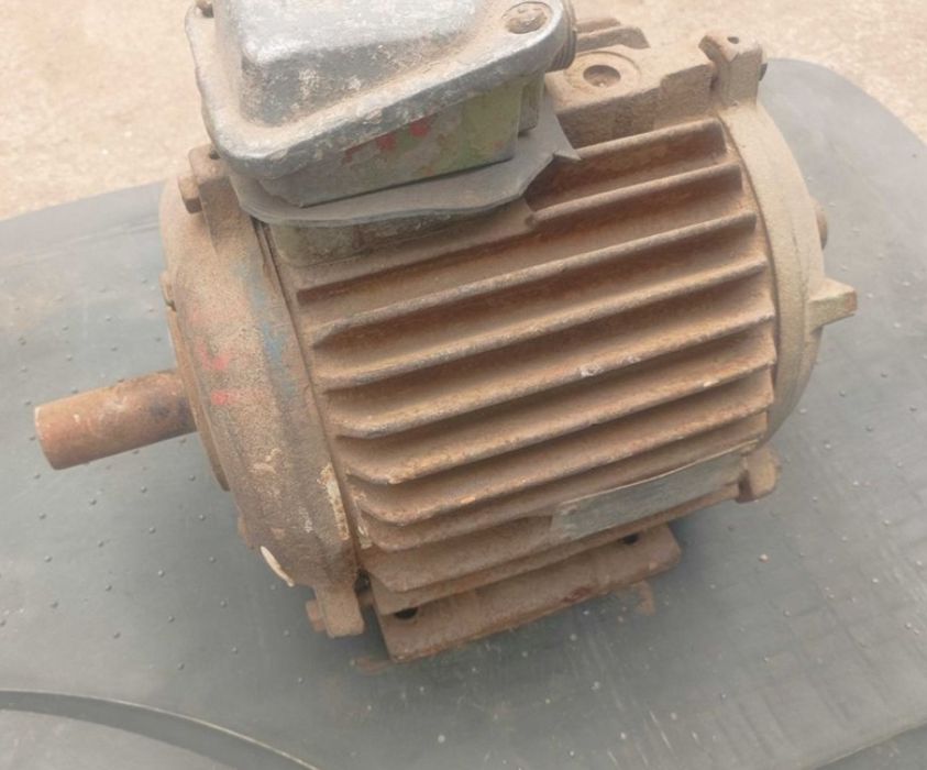 Электродвигатель, Електромотор  220 в,  1,5 кВт, 1420 об/хв