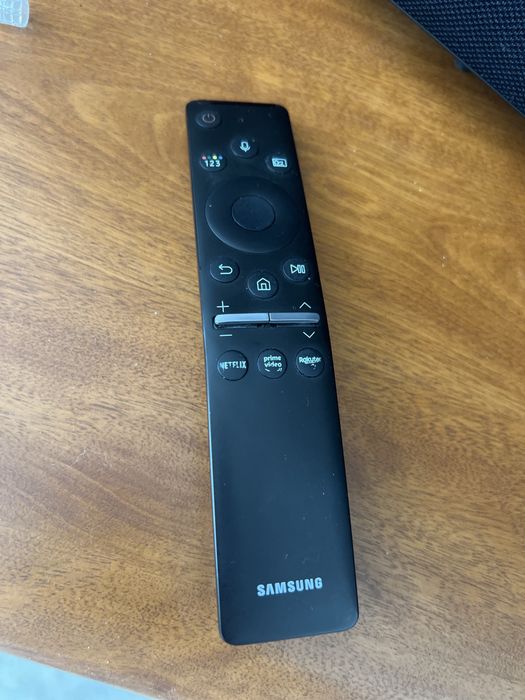 Tv samsung 55”, QE55Q95T como nova com oferta de soundbar