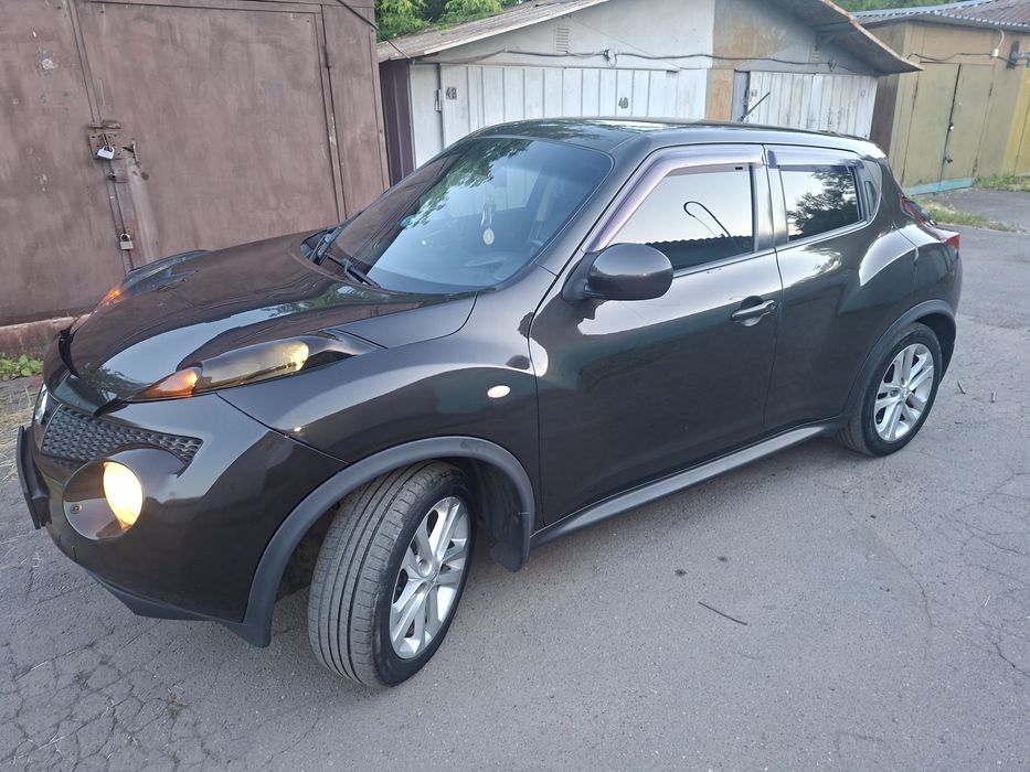 Продам Nisan Juke 2011