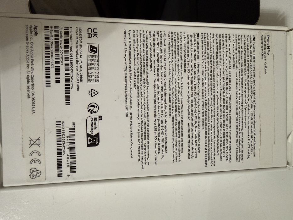 Продам iPhone 14 Pro (256)