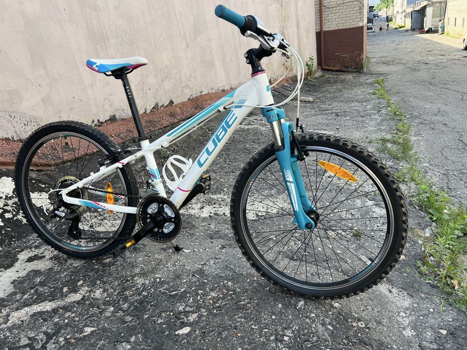 Продам велосипед Cube race 24