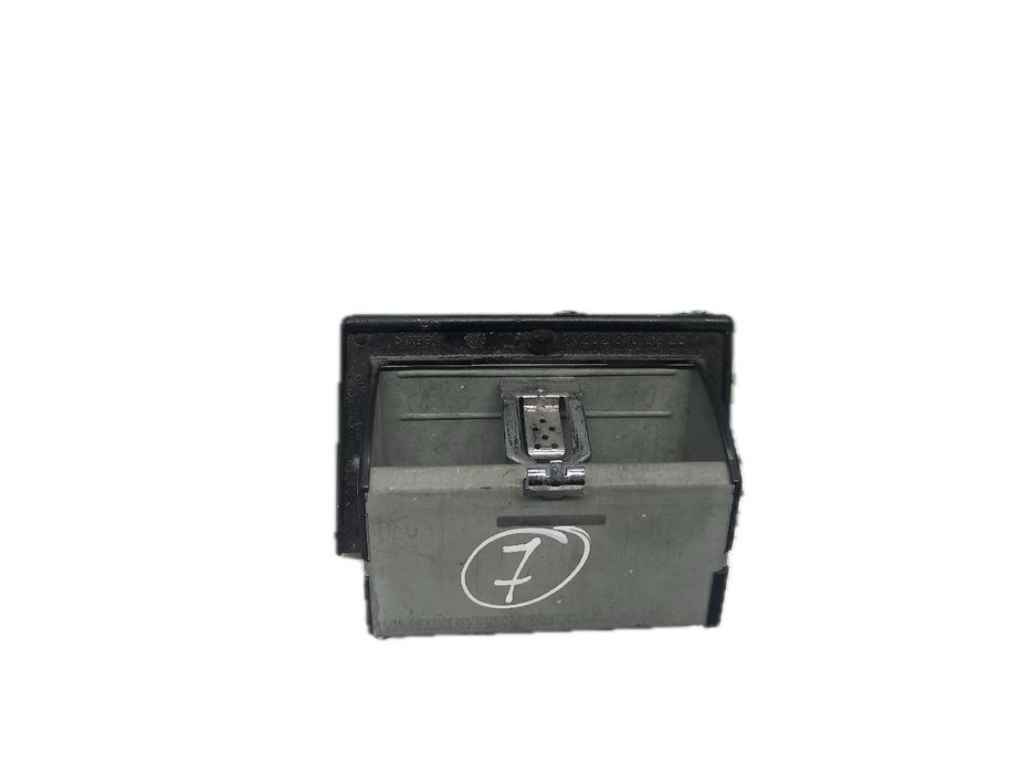 Cinzeiro MERCEDES-BENZ Classe C (W202)
