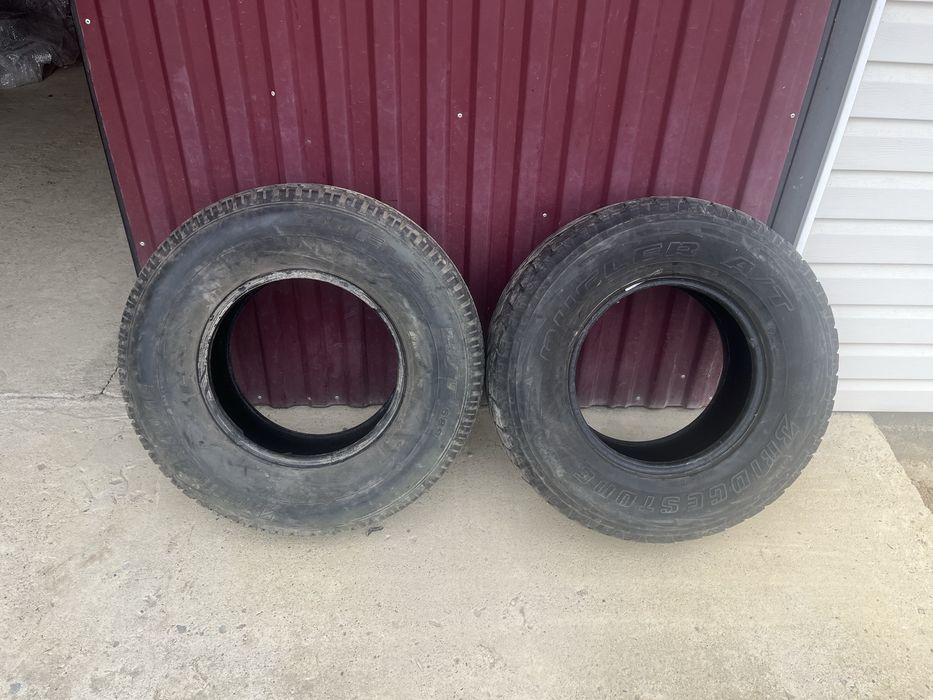 продам Резину 265/70/R15
