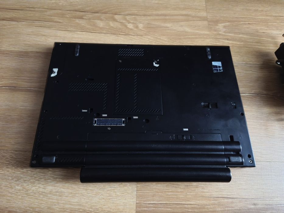 Laptop ThinkPad core i5/4gb ram dysk SSD +HDD  dvd rom