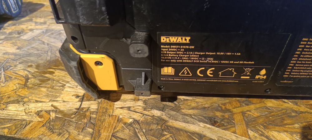 Radio budowlane DeWalt