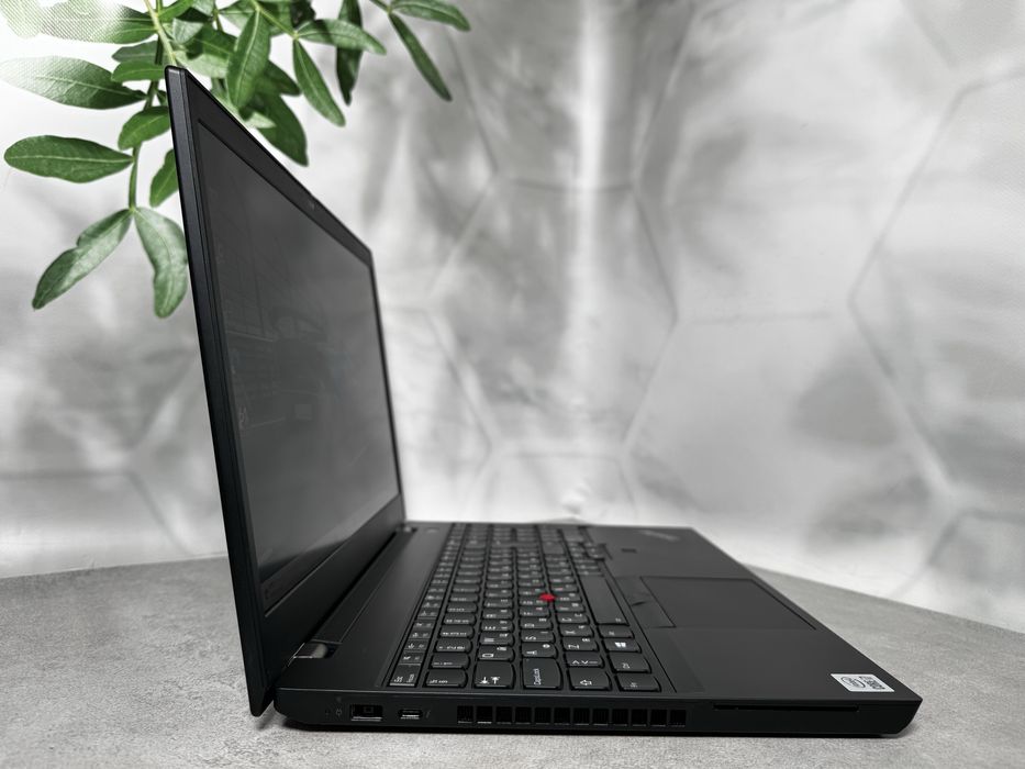 GTX 1050 3GB/32GB / 512GB SSD/ Lenovo ThinkPad T15p /6 ядер/ i7-10750H / 15.6" Full HD IPS