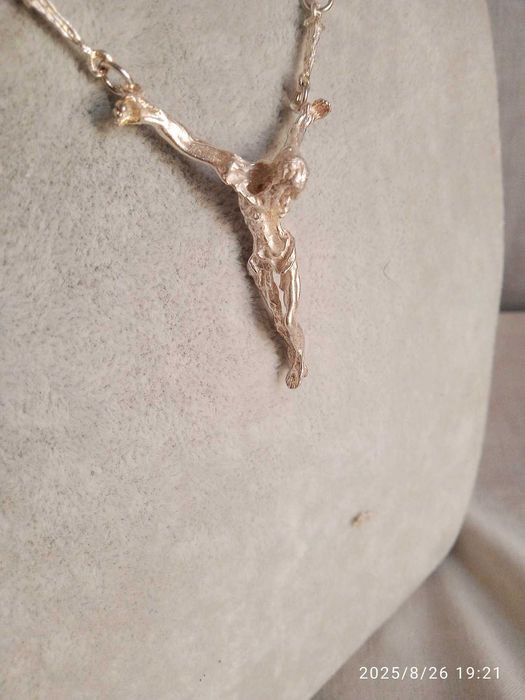 Colar Crucifixo - Prata