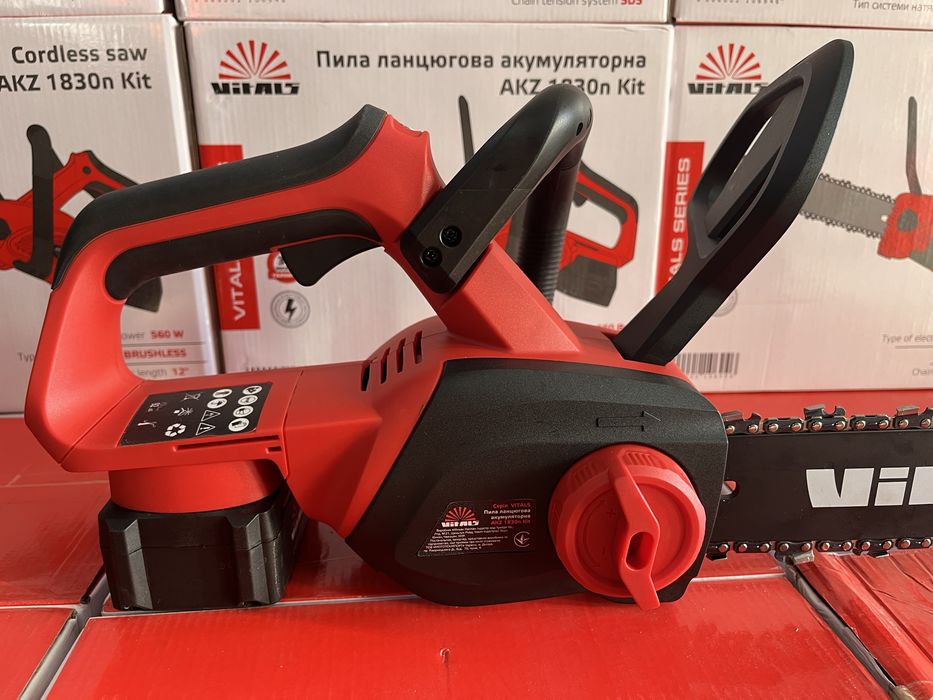 Акція Акумуляторна ланцюгова пила Vitals AKZ1830n Kit шина30см/акб4А/г