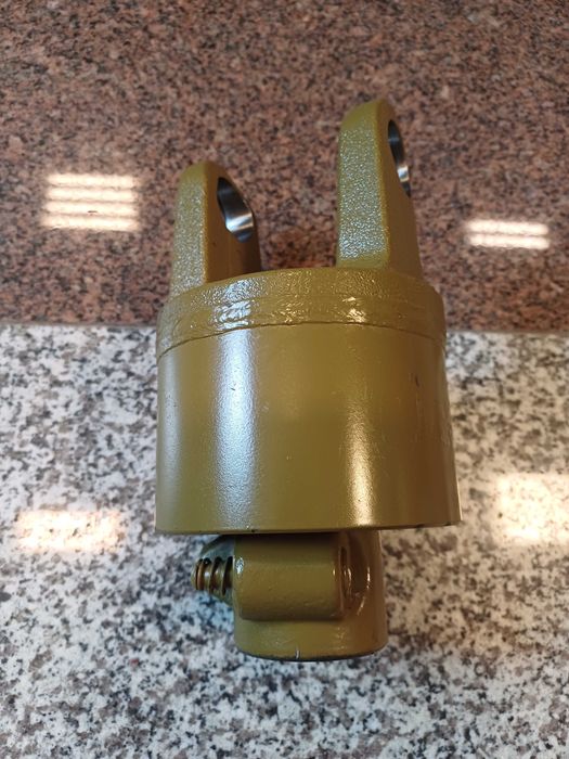 Sprzęgło przeciążeniowe (27x75) 6 frezów   Kardan 900Nm