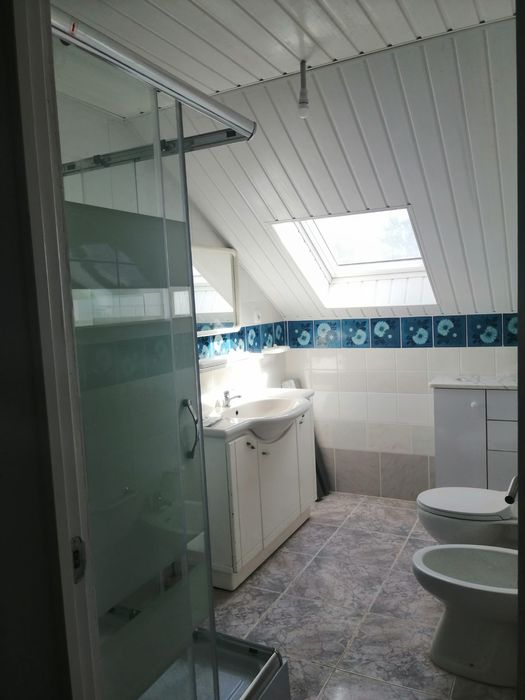Apartamento T2 1 andar de uma moradia