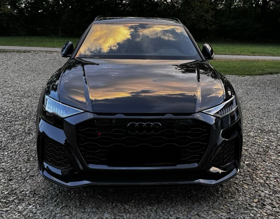 Piękne Audi  RSQ- 8   Samochód do Ślubu