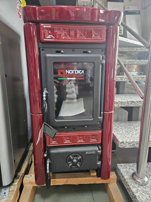 Kominek wolnostojący Nordica Gaia Bordo 6kW