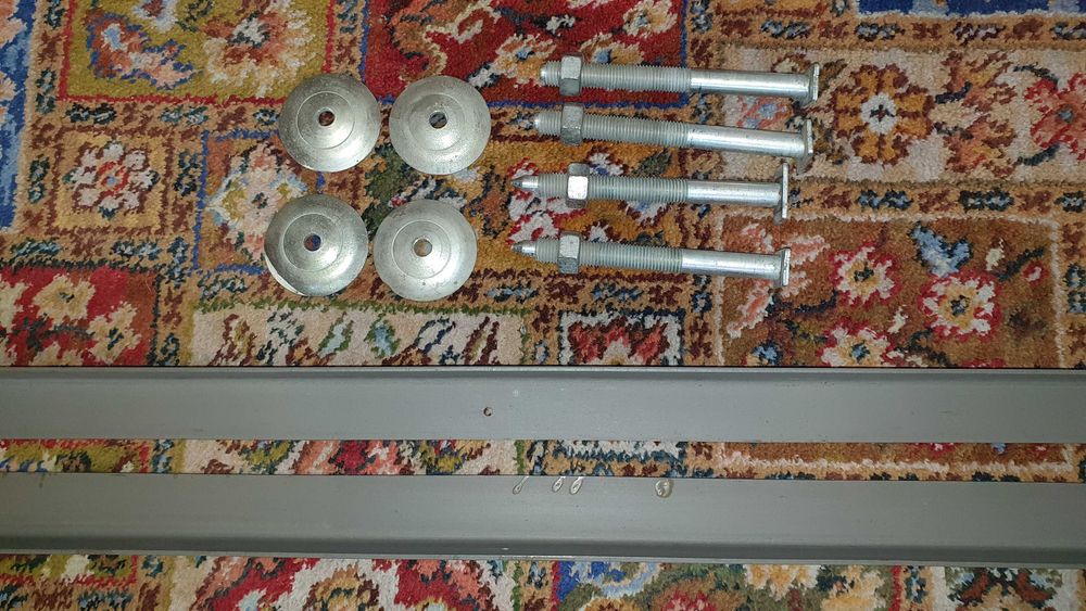 rusztowanie metalowe pod półki stelaż na regał