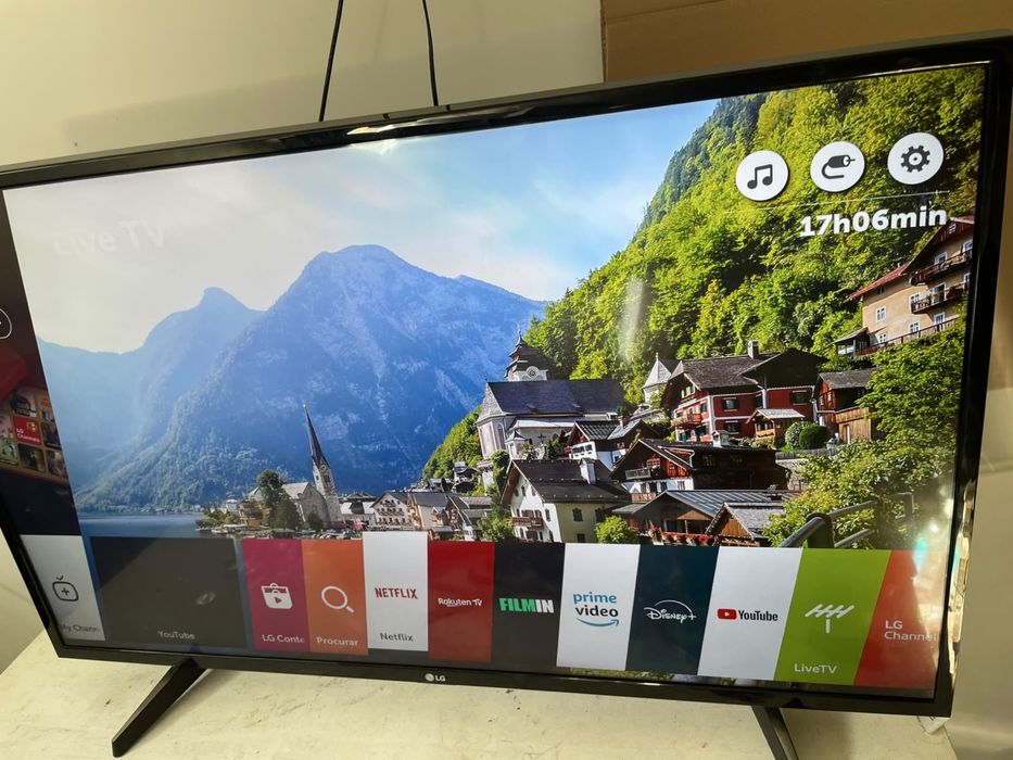 LG 43" 4K Smart TV webOS
