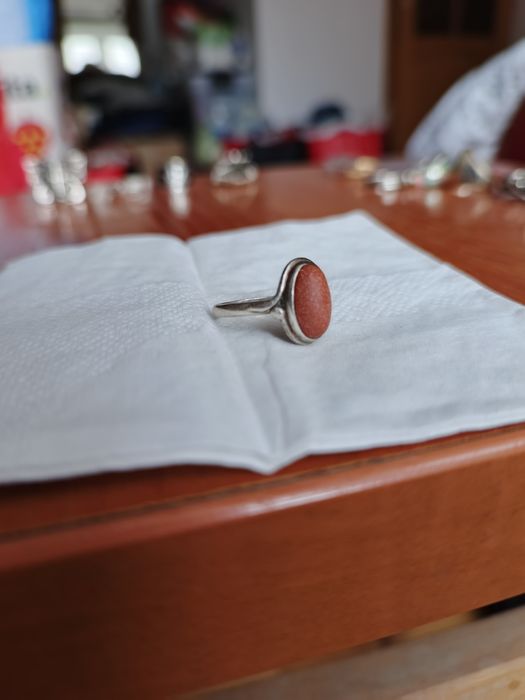 Pierścionek z piaskiem pustyni srebro 925