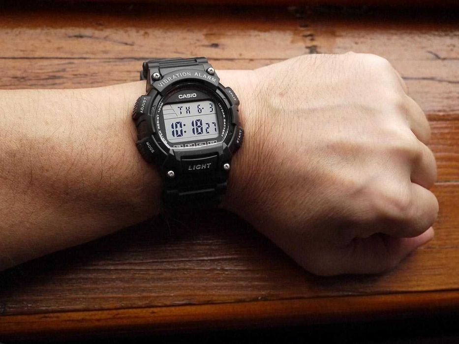 Casio W-736H-1AV с вибросигналом