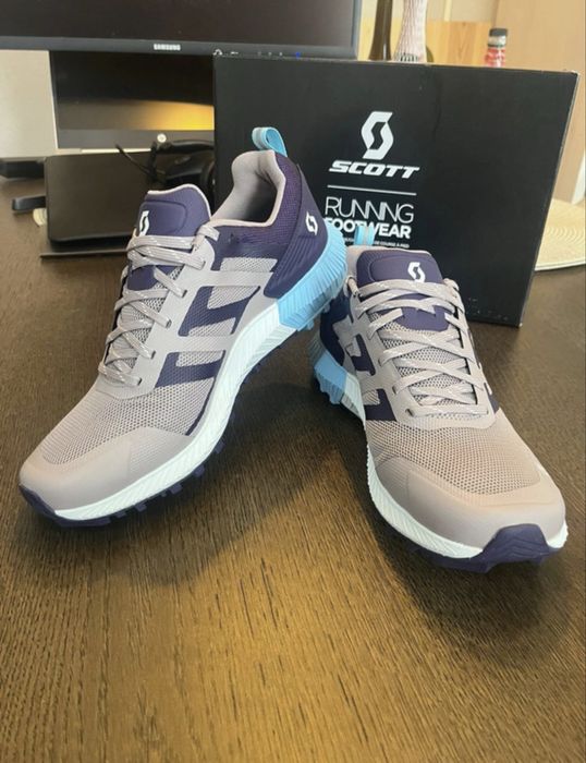 Tenis Scott Kinabalu 2 running