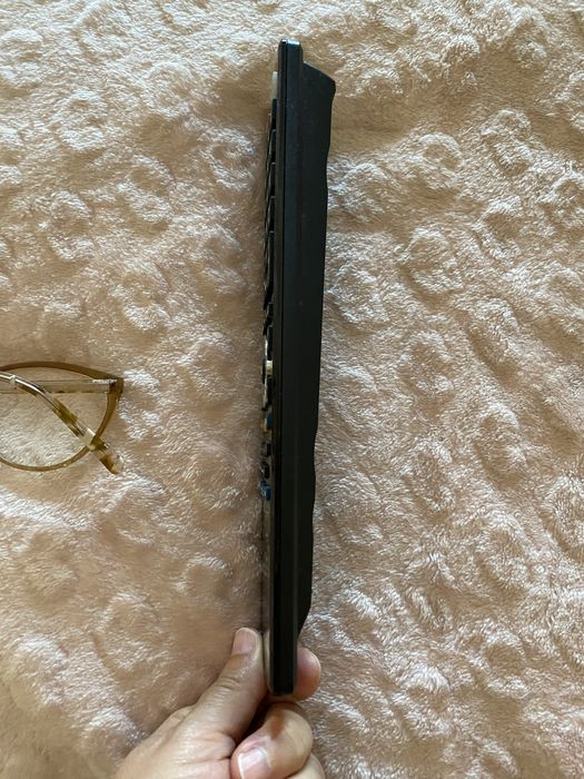 Universal remote control64586100768259123