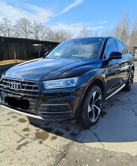 Продам Audi Q5 (2019)