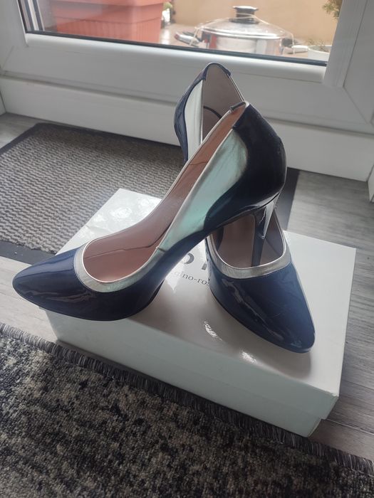 Szpilki Gino Rossi r.40