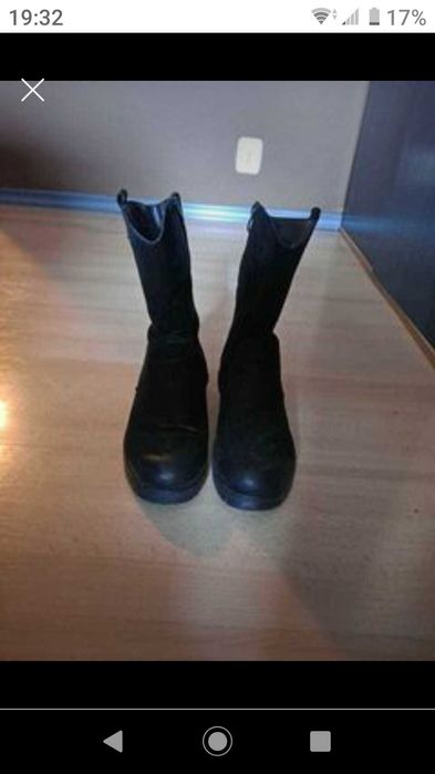 Sprzedam kozaki zamszowe