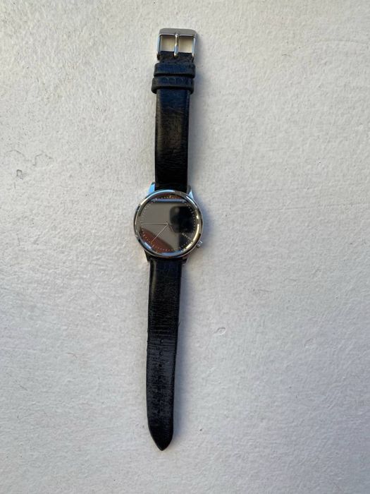 наручний годинник komono