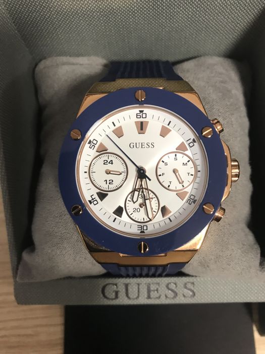 Продам Годинник GUESS!